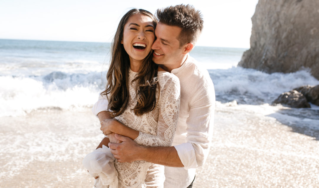 What to Wear in Your Engagement Photos | by The Luxi Look
